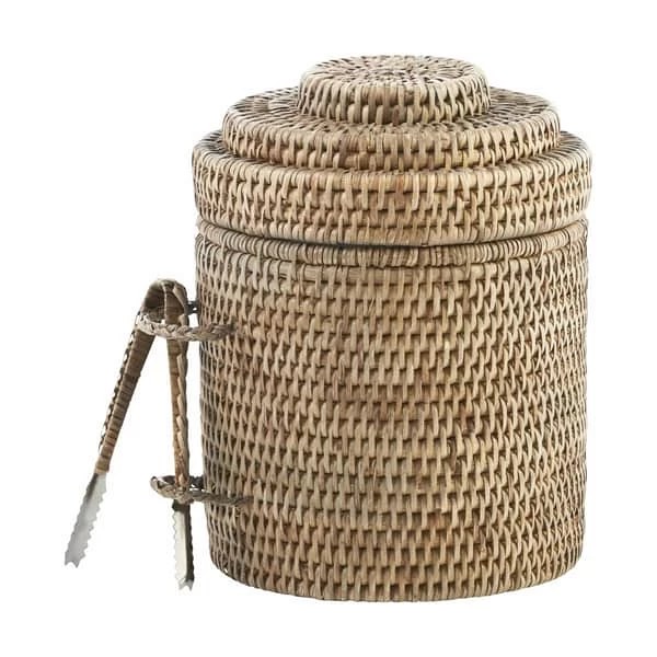 Norah Isspand 3 Norah Isspand